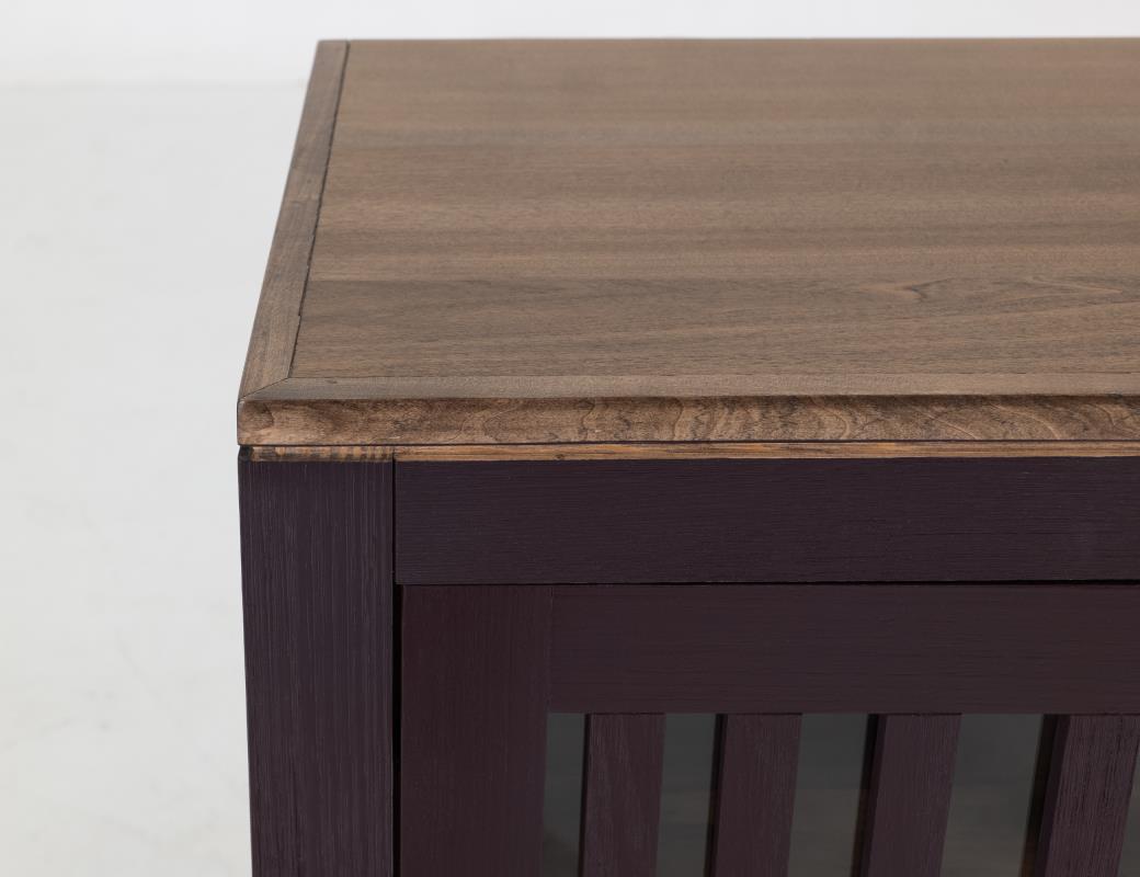 CLEARANCE! 2 Glass Door 1 Shelf Console