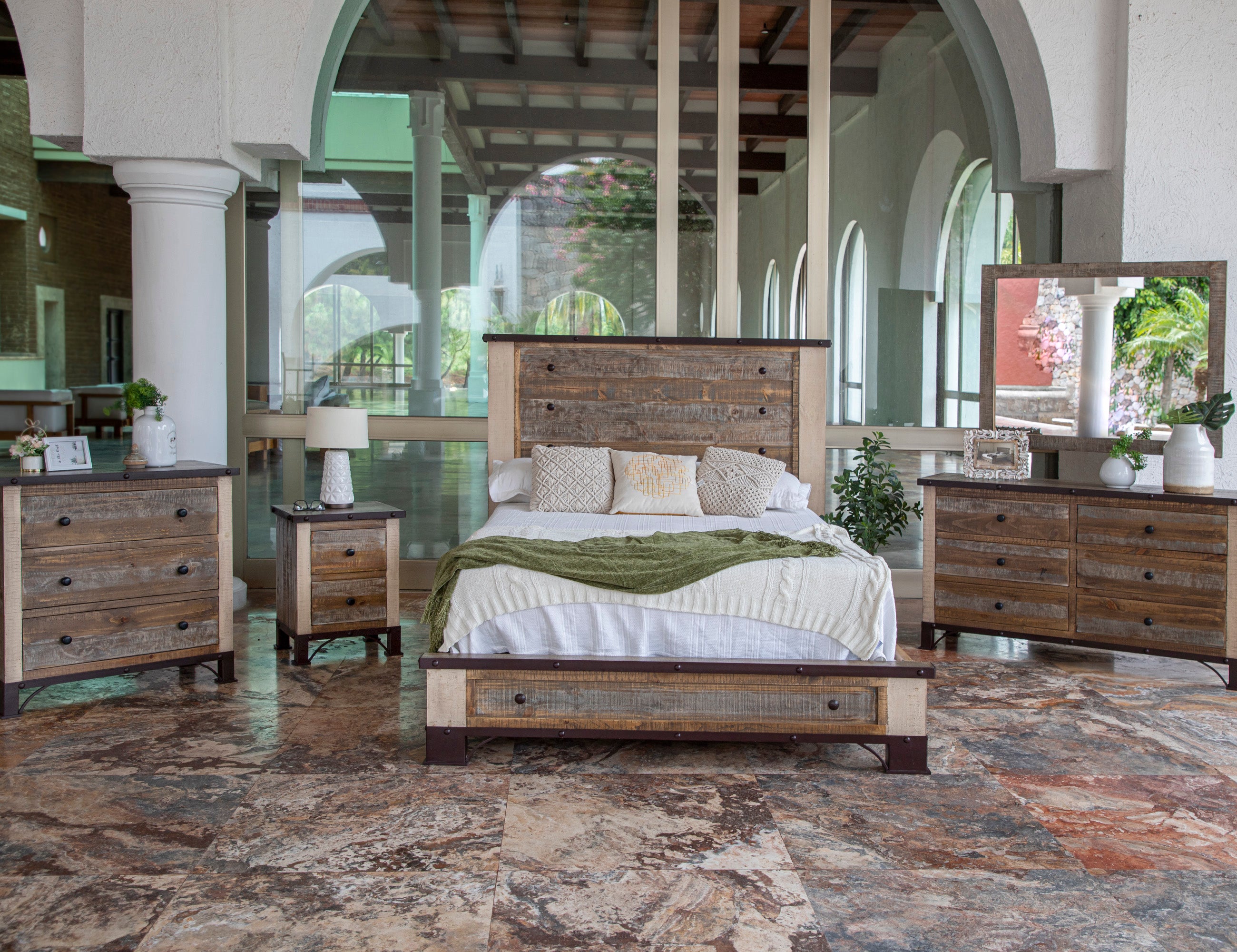 CLEARANCE! 3 Drawer Small Rustic Solid Wood Chest