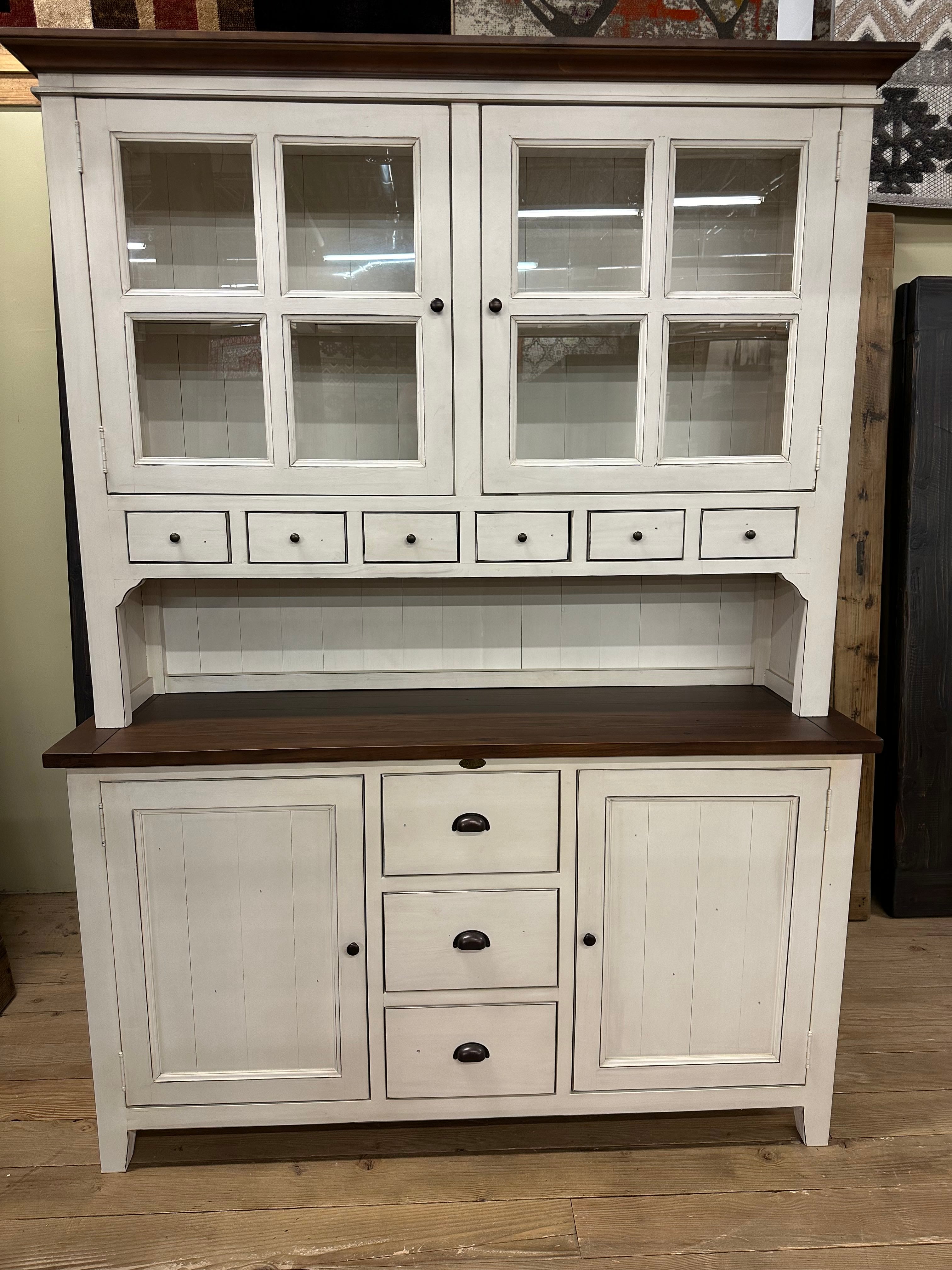 Large Buffet/Hutch